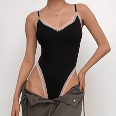 Bowknot lace hem u neck contrast backless cami bodysuit