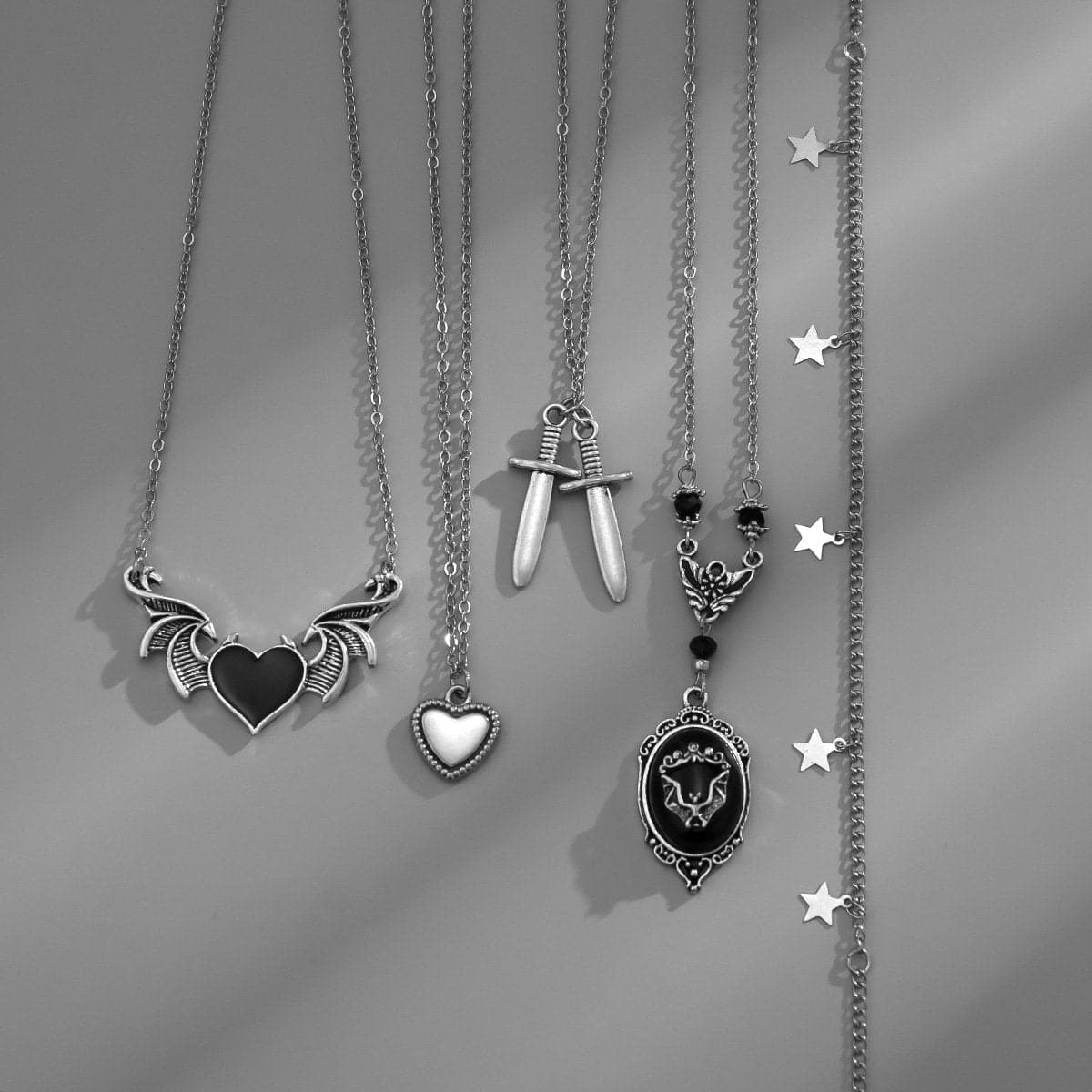 Heart pendant chain 5 pcs necklace